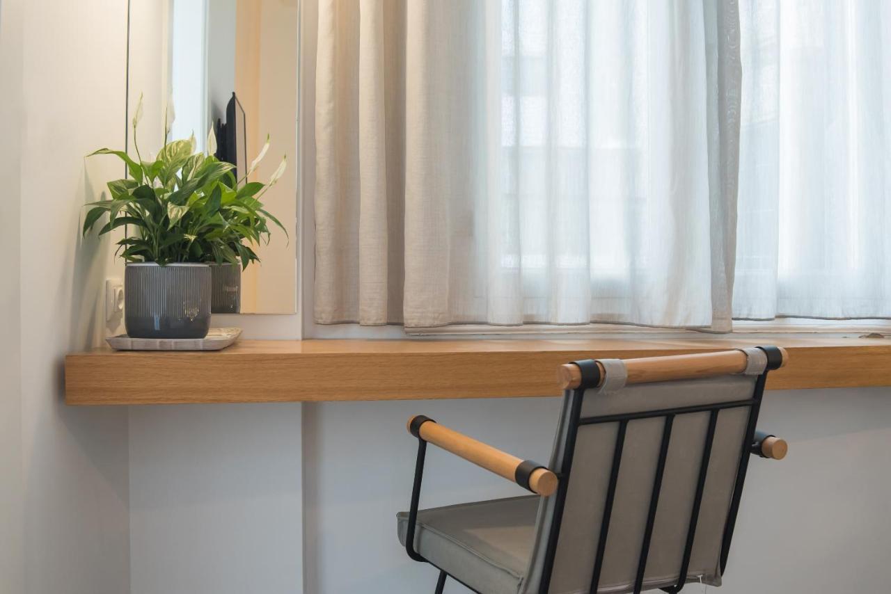 Monk Monastiraki Suites Афіни Екстер'єр фото