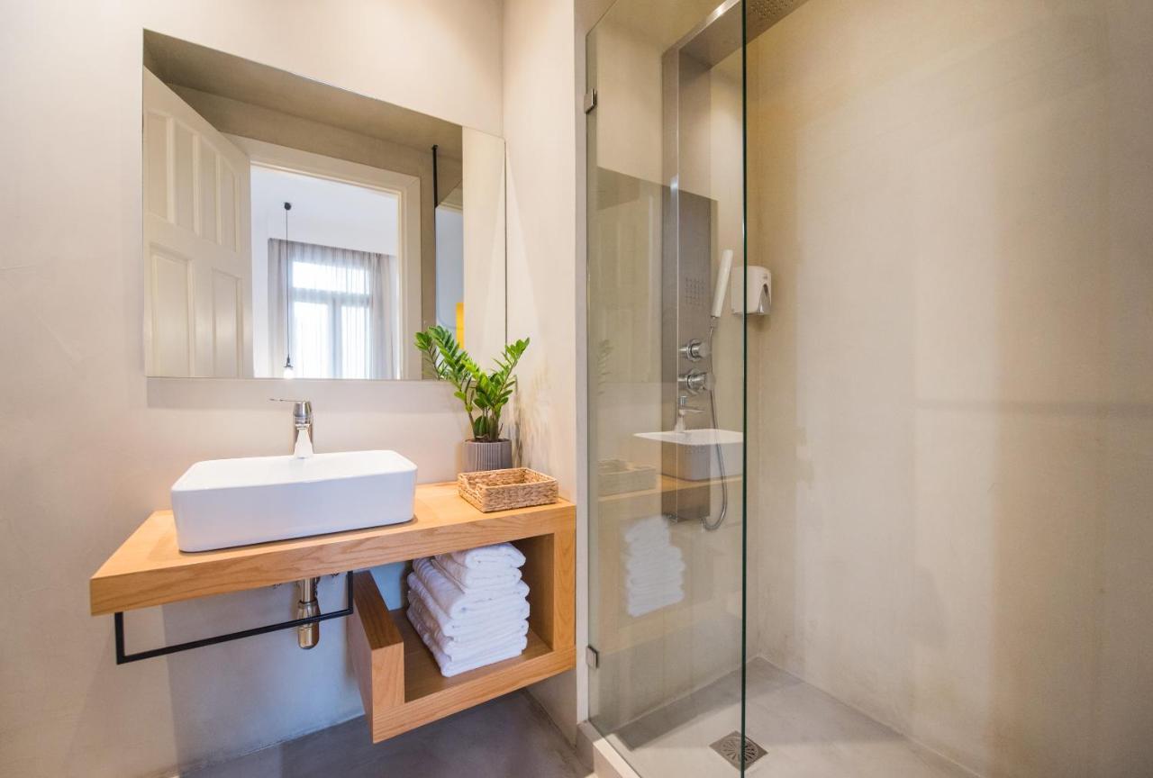 Monk Monastiraki Suites Афіни Екстер'єр фото