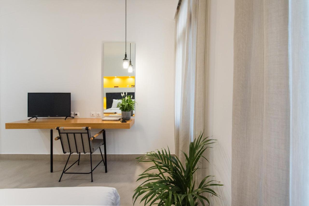 Monk Monastiraki Suites Афіни Екстер'єр фото