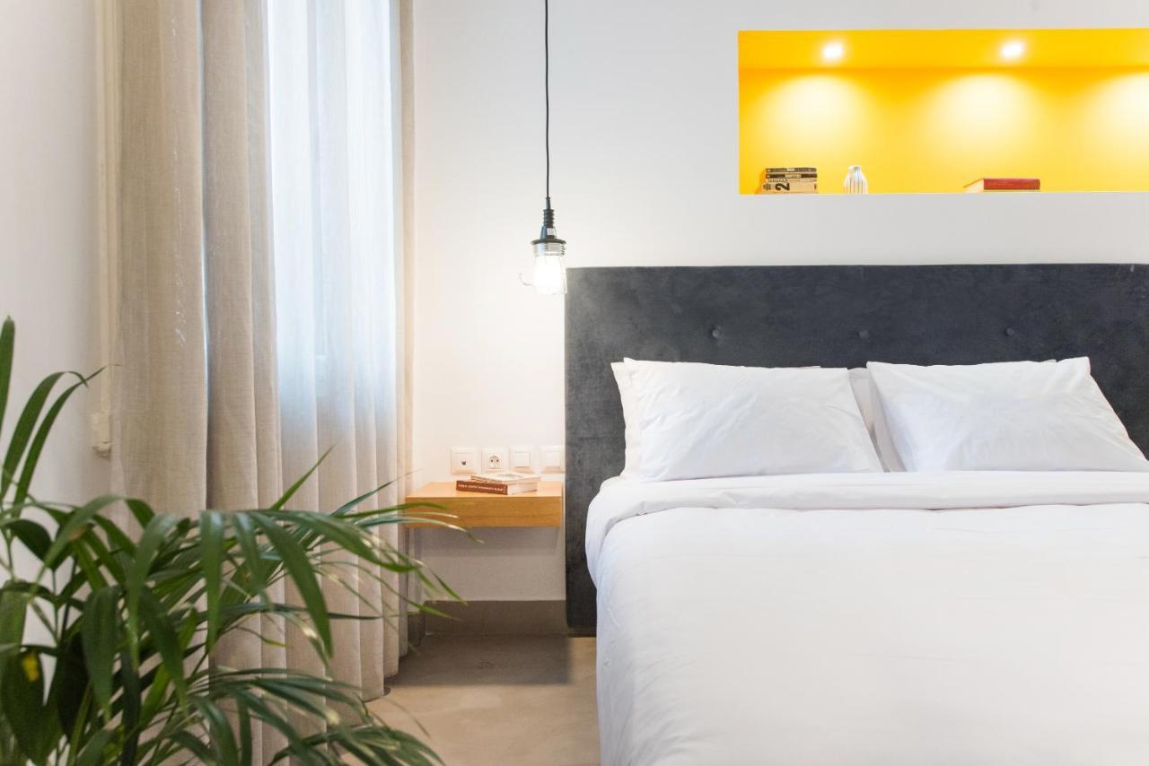 Monk Monastiraki Suites Афіни Екстер'єр фото